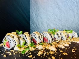 Beef tataki roll